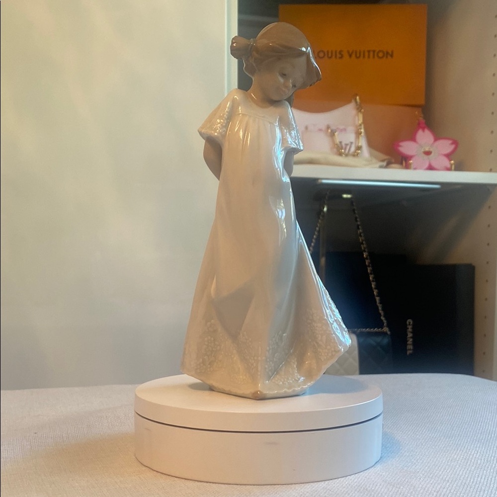 Nao by Lladro • Retired “So Shy” Porcelain Figurine *Without Box*